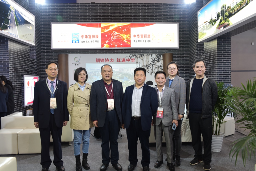 news05.jpg news05.jpg